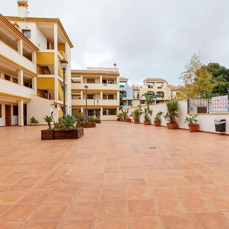 Atico Con Terraza-Solarium Y Piscina 4-6 Personas Wifi A/C Apartment Roda Exterior photo
